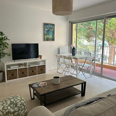 L'anjaure - Lavandou Apartment Le Lavandou